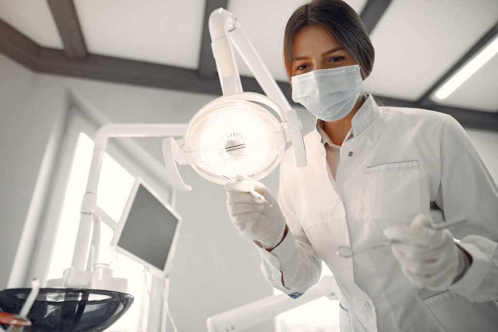 badanie stomatologiczne Periodontolog Bydgoszcz